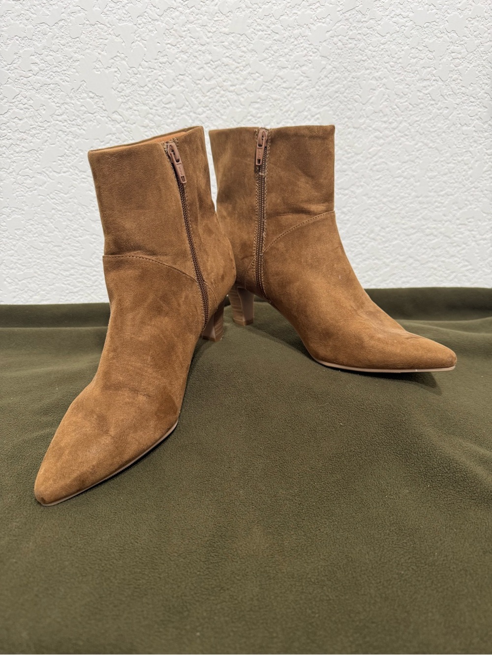 Women’s Brown Suede Pointed-Toe Ankle Boots